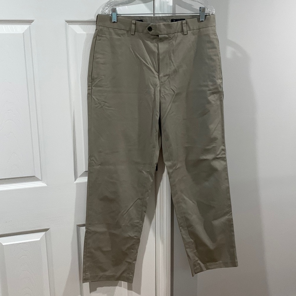 Men’s Nordstrom’s dress pants. Wrinkle free 34W 31L